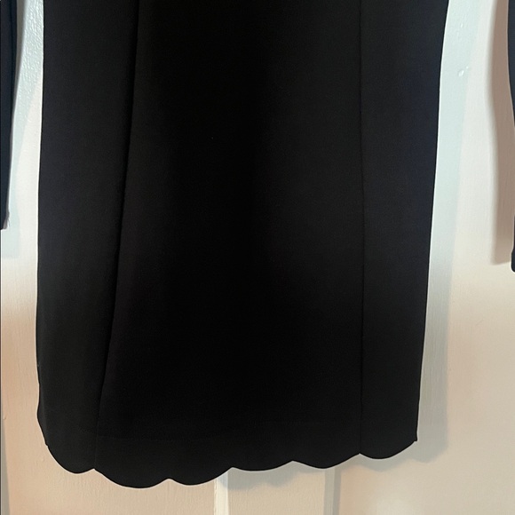 Storia Black scallop long sleeve mini dress NWT SZ small - Picture 4 of 5